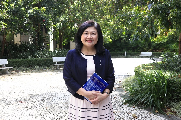Assistant Professor Liu Nai Hua said that infants with parent-child reading experience would develop the concept of words and a stronger motivation for reading from an earlier age.